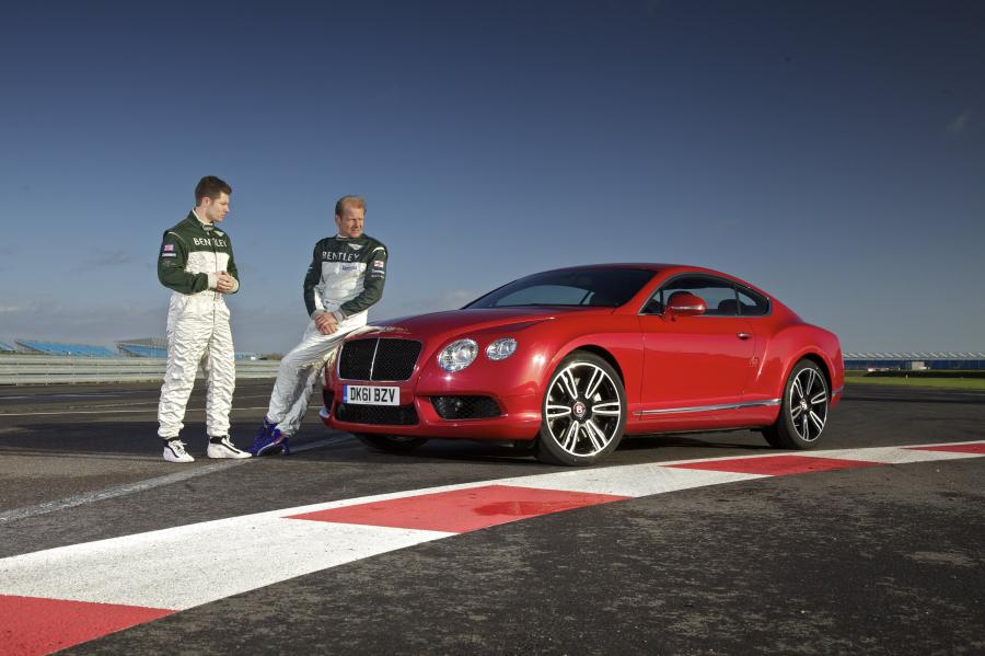 Bentley Continental GT V8 2011 года  (фото 26 из 39)
